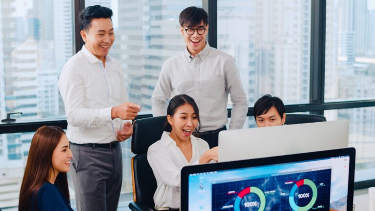 QR Code Packaging - HOVARLAY Article