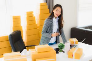 Portrait beautiful young asian business woman work from home | HOVARLAY - Hovarlay Portrait beautiful young asian business woman work from home | HOVARLAY